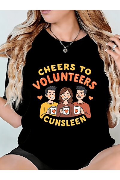 En22 تي شيرت نسائي بطبعة "Cheers to Volunteers Cunsleen" مريح برقبة دائرية وق...