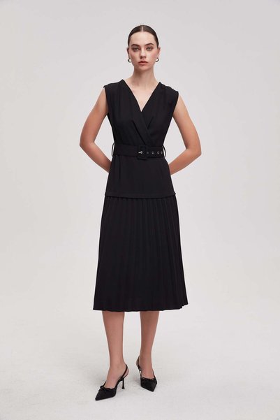 Livia High-waist sleeveless midi dress