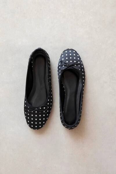 cevaplus Women's Bow Detail Satin Ballerinas Black Polka Dot
