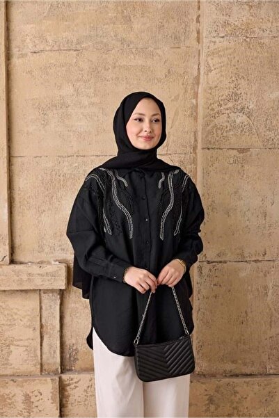 MODA SARMAŞIK DETAYLI BONCUK İŞLEMELİ GÖMLEK