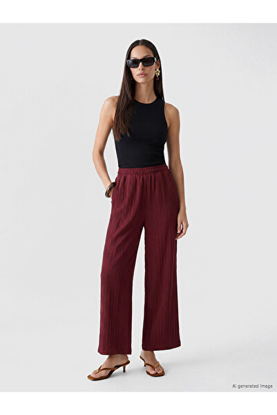 LC Waikiki Elastic Waist Textured Women's Trousers