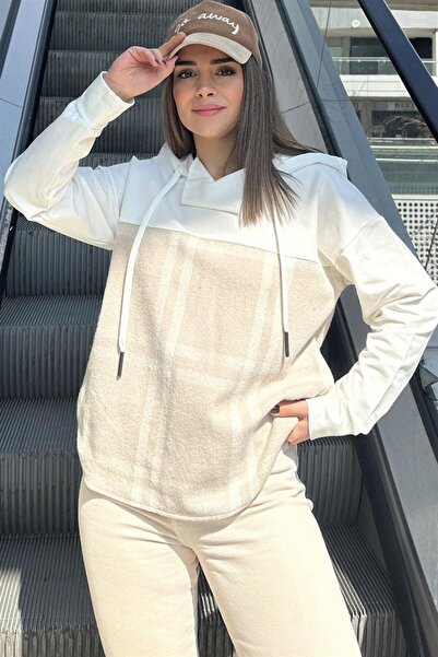 Moda4x4 Women's Clothing Beige Plaid Garnished, Relaxed Fit, Hooded Two-Threa...