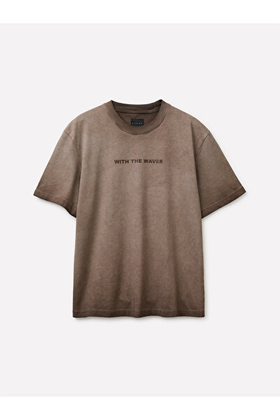 Sisley Erkek Krem %100 Pamuk Önü Baskı Detaylı Soluk Efektli T-Shirt