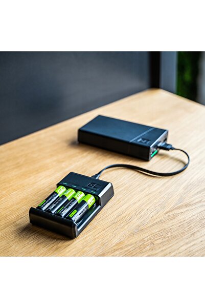 NO BRAND Încărcător de baterii Green cell vitalcharger 4x AA/AAA Ni-MH
