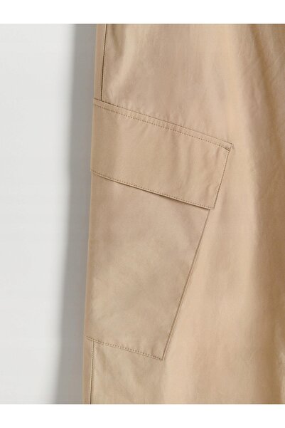 NO BRAND Pantaloni cargo din bumbac bej, culoare uni, cu buzunare cu fermoar,...