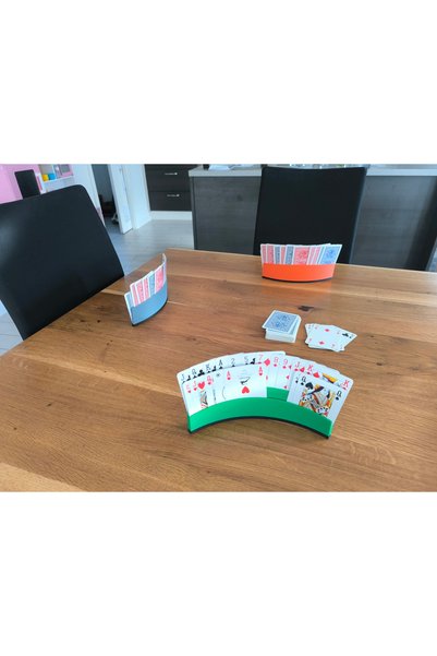 BESA3DProtoype Playing Card Holder Ergonomic Playing Card Stand Card Holder for Hand Grip Support (2 Pieces)