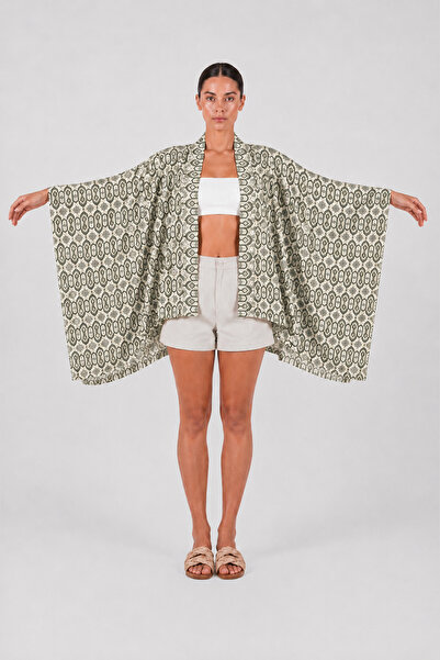 YMR X DİLEK Özel Desenli İpeksi Dokulu Saten Kimono