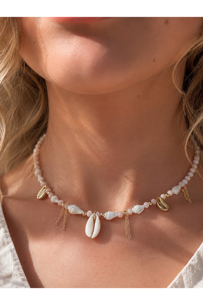 Vinlora Design Handmade Necklace with Sea Shells and Fringes - with Crystal a...