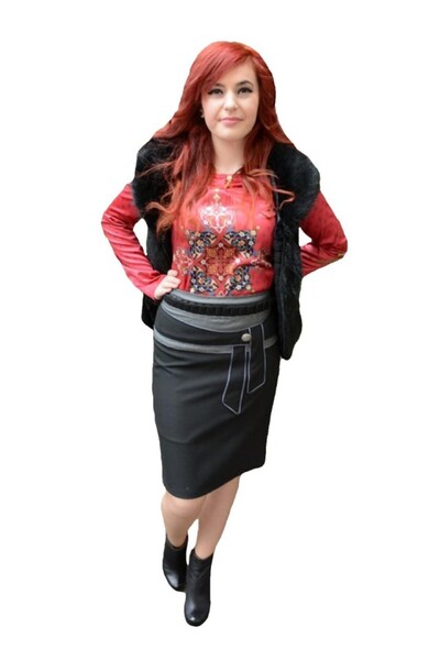 OEM Fusta dreapta, model scurt, de culoare neagra cu design pepit