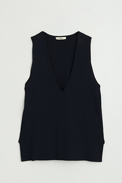 Nihan V-Neck Rayon Sweater - Black