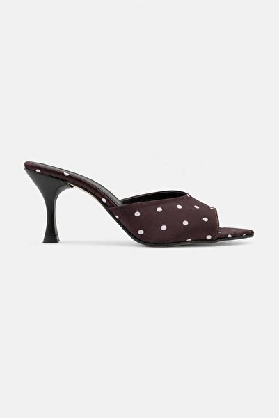 CARLA BELLA Women's Heeled Patent Leather Slippers