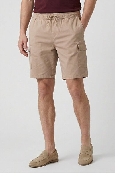 Larsson & Co Men Regular Fit Plain Cargo Shorts, Tan
