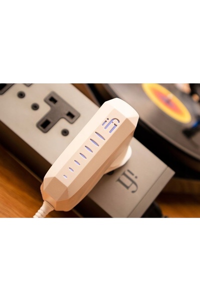 NO BRAND SilentPower de la iFi Audio iPower X (12V) |   Sursă de alimentare a...