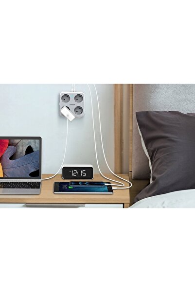 TESSAN Distribuitor de priză de perete 4xAC + 3xUSB + Întrerupător TS-302