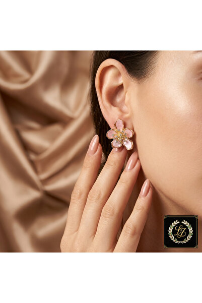 JEWELRY Vıp Seri 316L Çelik Gold Renk Açık Pembe Mineli ve Zirkon Taşlı Çiçek...
