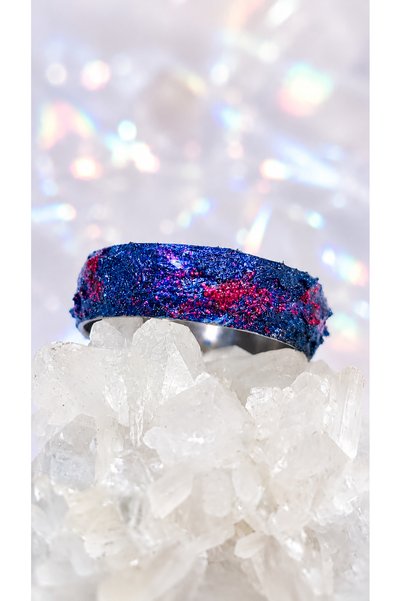 DM ONLINE Blue Pink Glittering Epoxy Design Ring