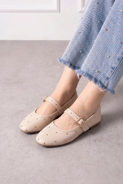 FUGA MODA Pinta Beige Wrinkled Patent Leather Metal Mini Trocley Belted Ballerinas