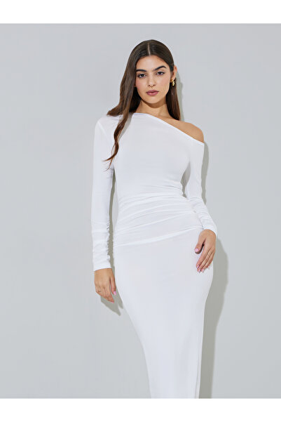 Styli White Solid One Shoulder Neck Bodycon Dress