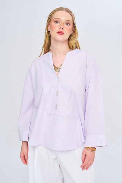 Orfeo Negro Women's V-Neck Solid Color Blouse with Stitching Detail