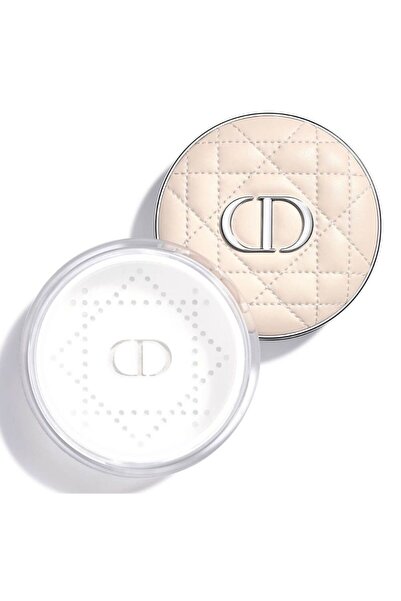 Dior Forever Loose Powder İnce Öğütülmüş formülü ciltle kusursuz şekilde bütü...