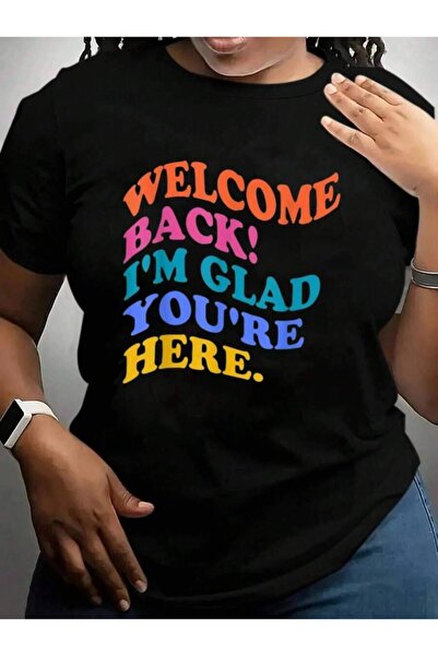 26LIK تي شيرت بطباعة جرافيكية باللون الأسود بعبارة "I'm Glad You're Here Back...