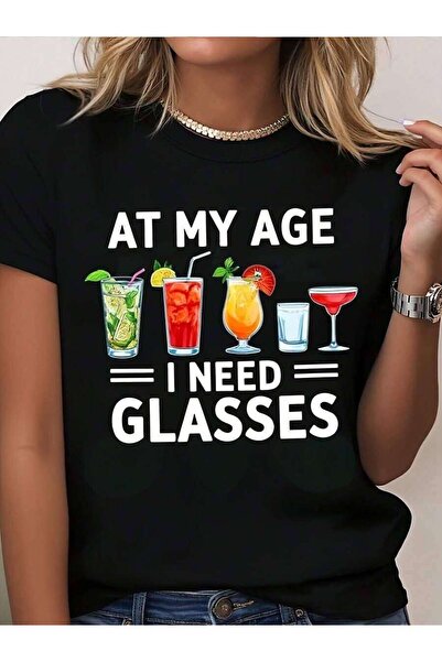 2BIR تي شيرت مطبوع عليه عبارة "Funny At My Age Need Glasses Cocktail" - تي شي...