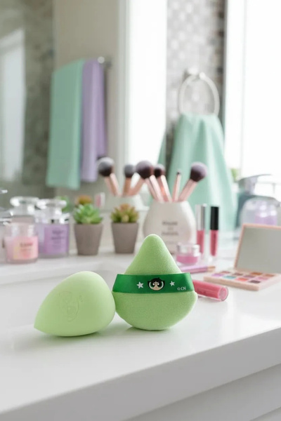 Miniso Powerpuff Girls Lisanslı Buttercup Makyaj Süngeri ve Puf Seti Esnek Ya...