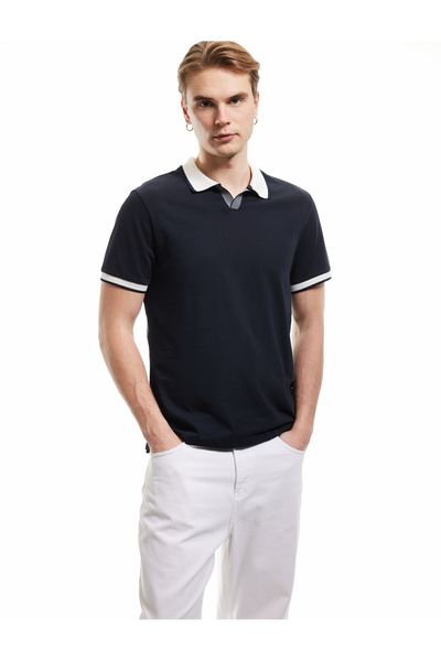 Koton Slim Fit Pamuklu Renk Kontrast Detaylı Kısa Kollu V Yaka Polo Tişört