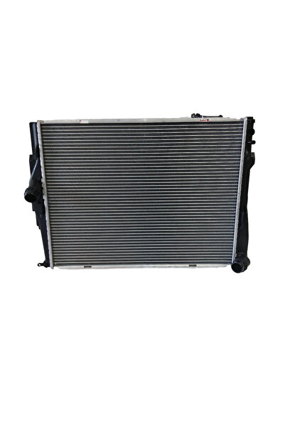 Su Radyatörü BMW E87-E90 Otomatik/ N45-N46 Otomatik 116-320-330 / 17117553111