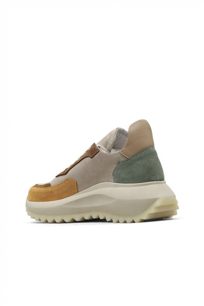 Bueno Shoes حذاء رياضي نسائي جلد أصفر متعدد 01we5000