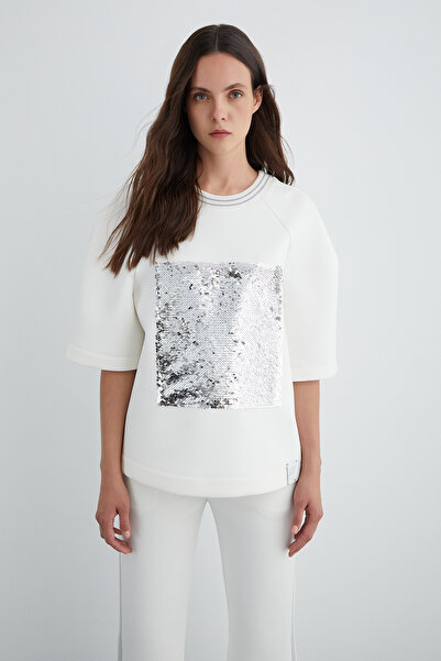 GİZİA Ön Beden Payet Detaylı Yakası Ribanalı T-shirt