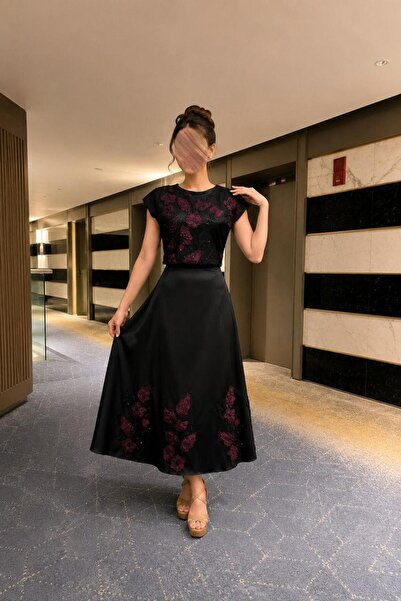 led style Elegant Set with Burgundy Floral Embroidery