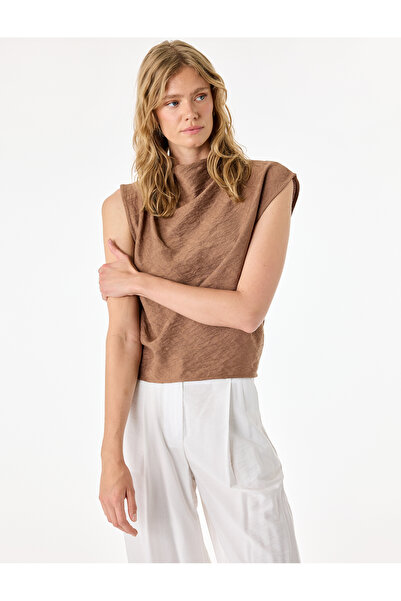 Koton Drapeli Asymmetrical Boat Neck Textured Sleeveless Blouse