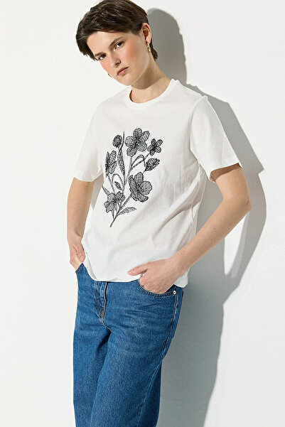 Gusto Tricou din bumbac cu broderie florală - Alb
