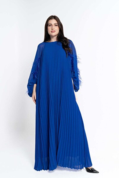Nichii Women's Long Flowy Dress with Pleats and Long Sleeves