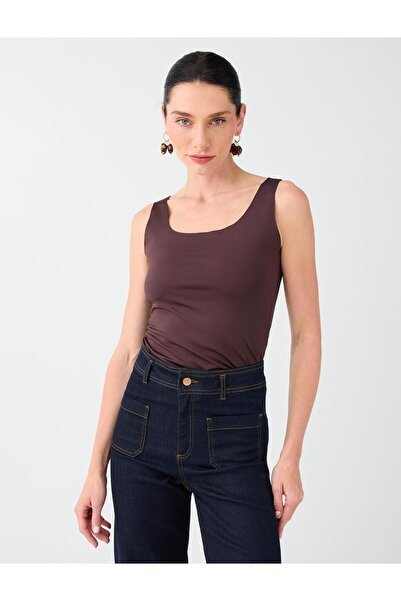 Jimmy Key Bitter Brown U-Neck Slim Fit Knitted Tank Top