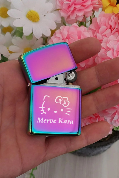 İŞTE BU Kişiye Özel İsimli Benzinli Zippo Çakmak Hello Kitty Temalı