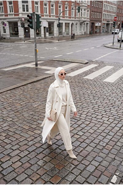 Armine TREND Apolet Detaylı Allerli Astarlı Kuşaklı Kaşe Kaban Beyaz 25KT729