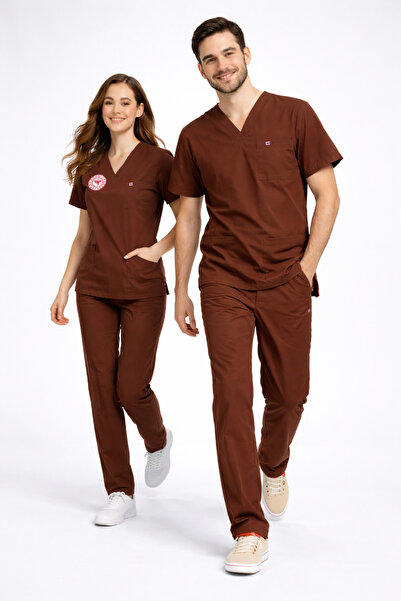 İBA MEDİKAL KAHVERENGİ HASTANE FORMASI LİKRALI SCRUBS TAKIM (FRIAR BROWN)
