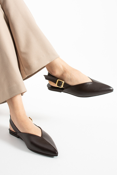 LORENN SHOES Fiona Kahve Mat Sivri Burun Kemer Detaylı Kısa Topuklu Kadın Bab...