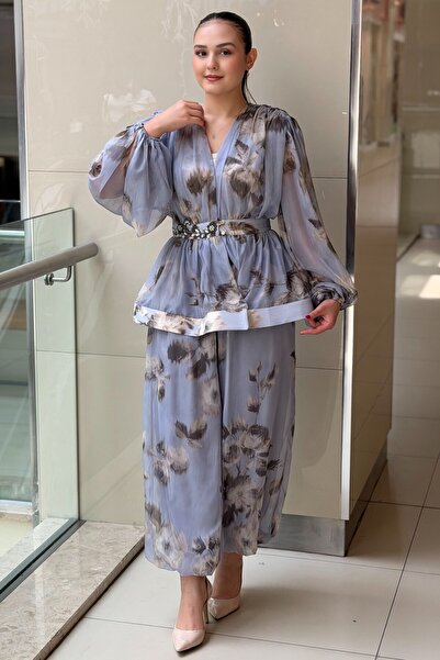 MİANOTTE Beli Taşlı Bluz Desenli Şifon Pantolonlu Takım