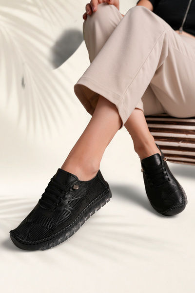 Ewen Tomm Genuine Leather Black Women's Sneaker – Breathable Lightweight Casu...