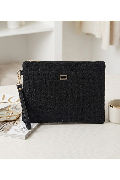 BK Bags & Accessories حقيبة يد نسائية متوسطة الحجم من التويد الأسود اللامع من...