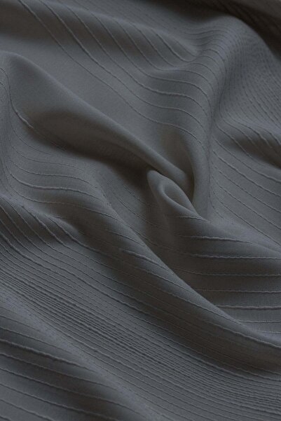 praye Striped Textured Shawl Gray