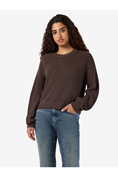 Noisy May Pullover Knitted