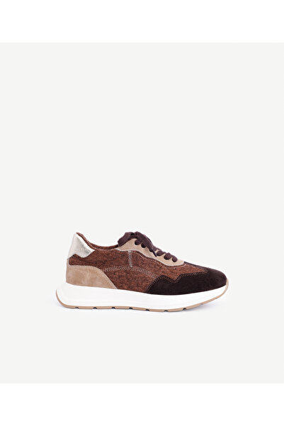 Yargıcı Thick Soled Sports Shoes