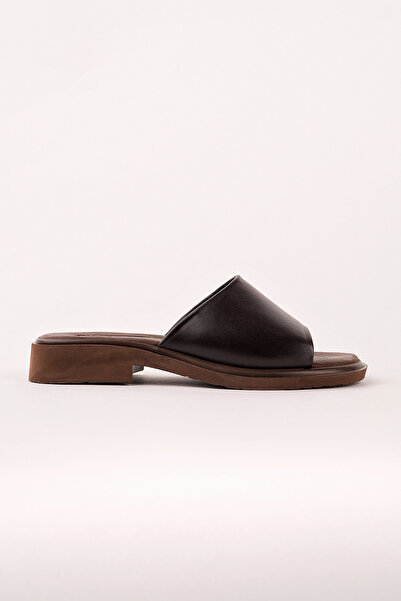 Madam Tarz Jbr-T100 Flat Sole Genuine Leather Slippers