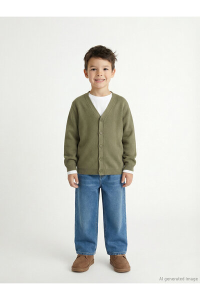 LC Waikiki V-Neck Boys' Knit Cardigan