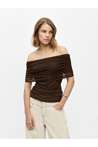 Object Top cu umerii goi Gerafftes