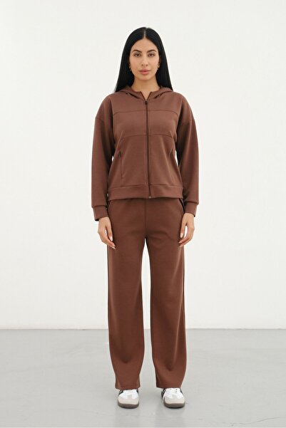 Shooter Sportswear بدلة رياضية نسائية بنية اللون بقلنسوة وسحاب من الأمام وأرج...